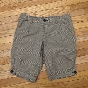 NWOT Women’s Plaid Shorts
